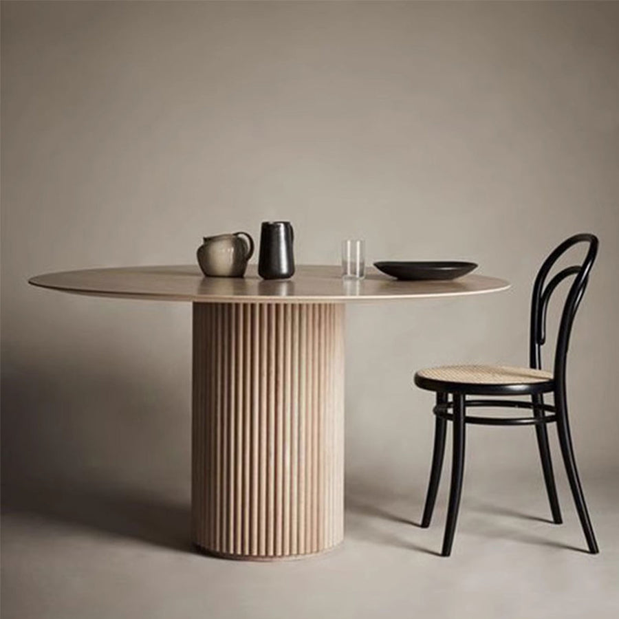 Nordic Minimalist Solid Wood Dining Table Present Them