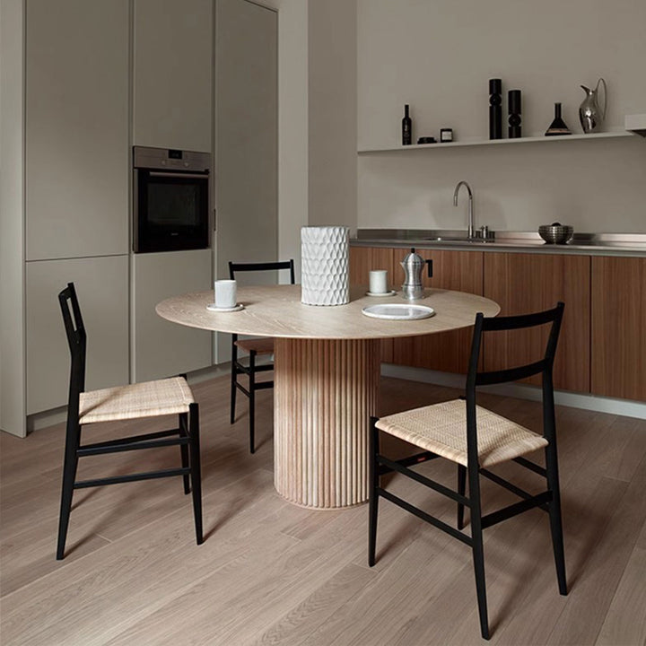 Nordic Minimalist Solid Wood Dining Table Present Them