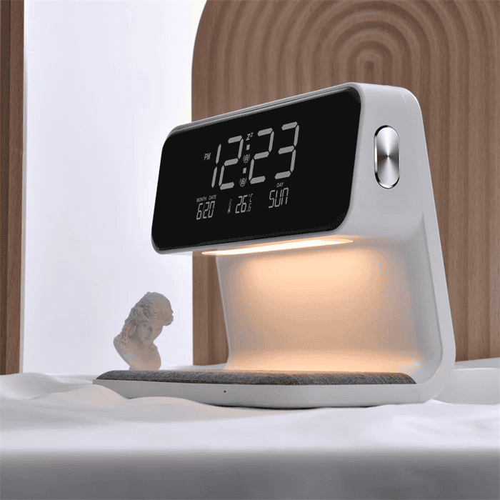 3 In 1 Bedside Lamp Wireless Charging Present Them