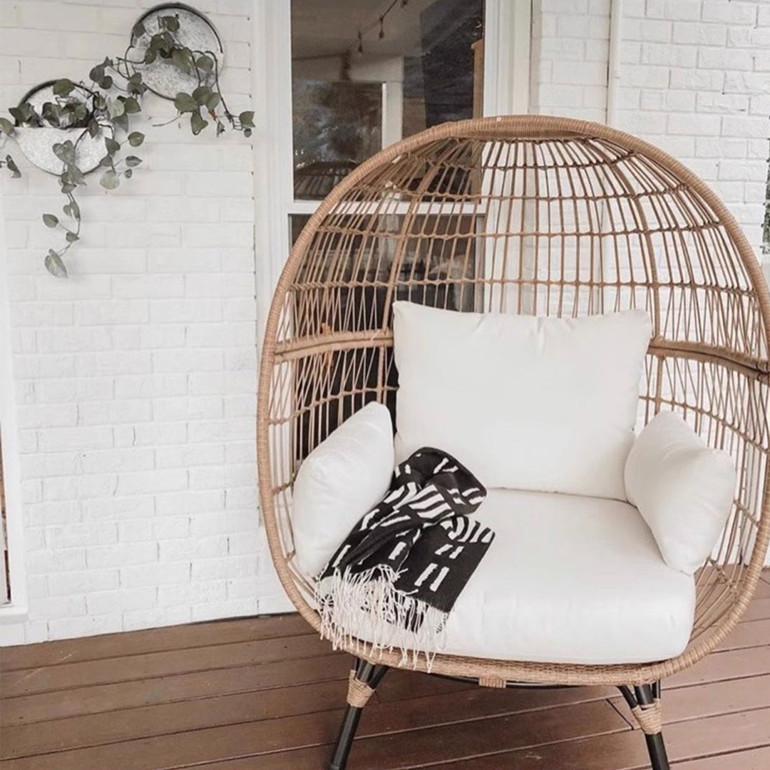 Wicker Rattan Egg Chair for Cozy Lounging Present Them