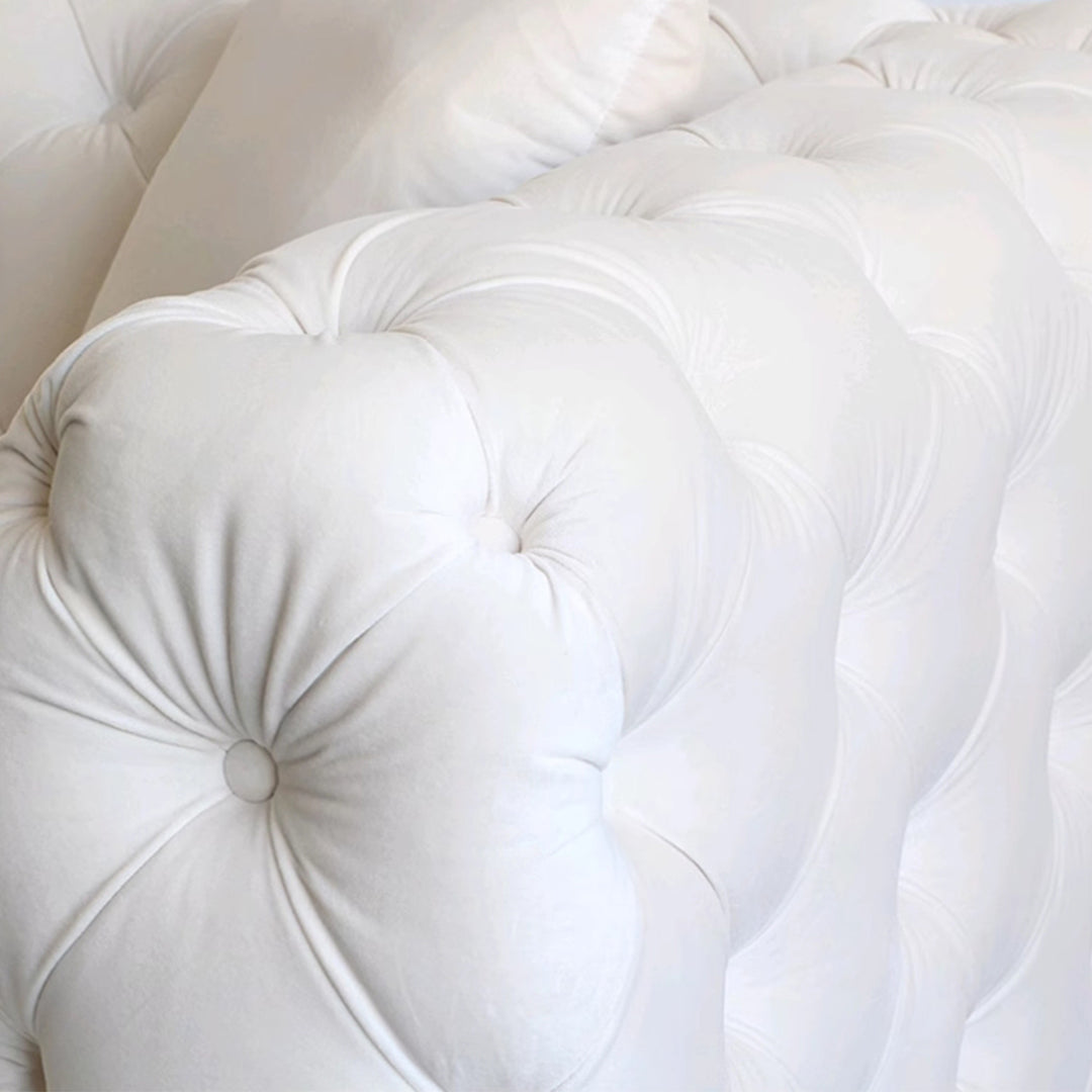 MAS-2117 Masdio Victorian Chesterfield Velvet Sofa Masdio