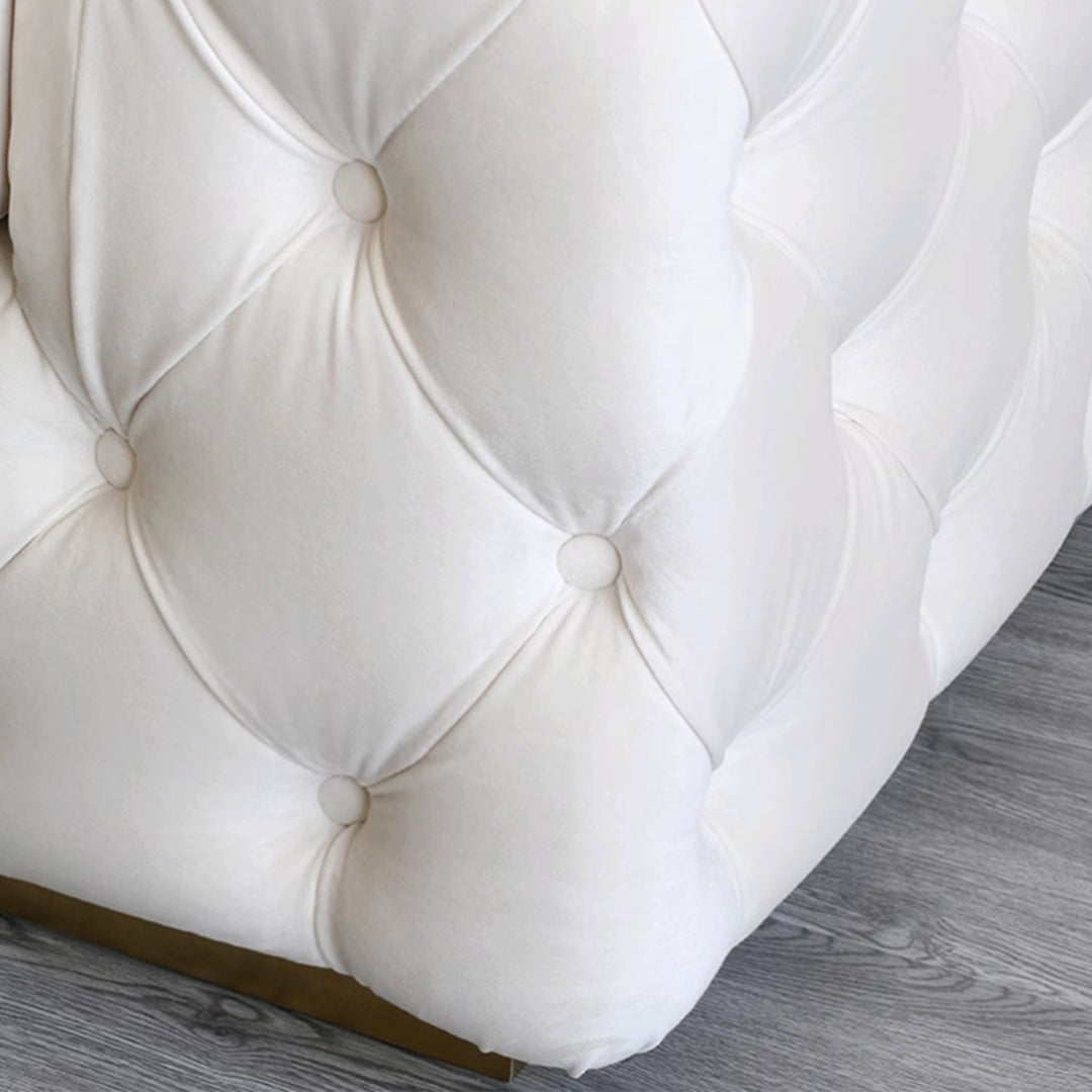 MAS-2117 Masdio Victorian Chesterfield Velvet Sofa Masdio