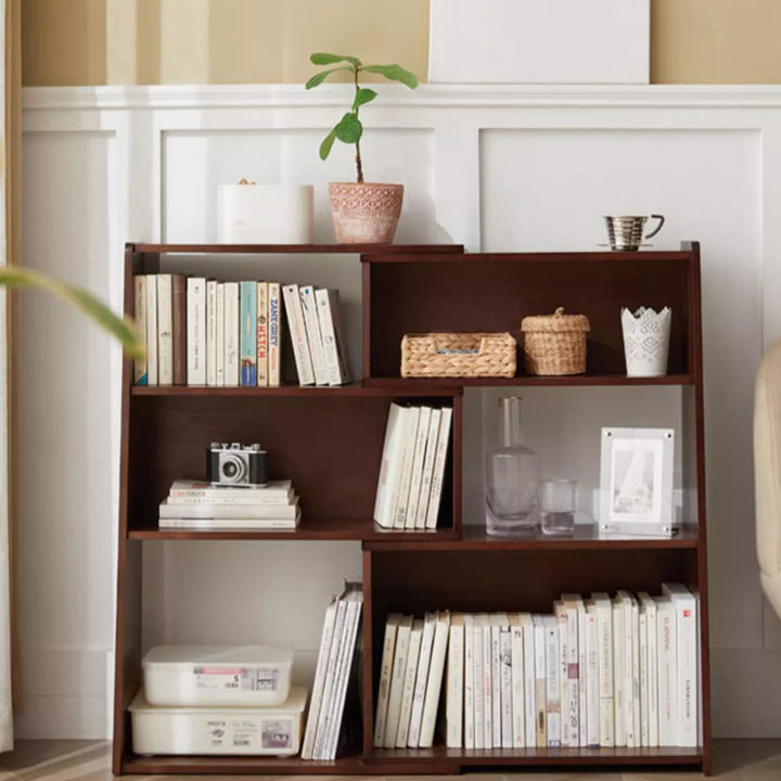 Expandable Wooden Bookshelf Present Them