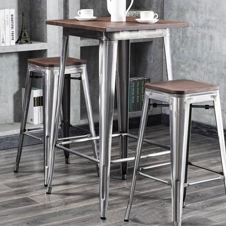 MAS-1848 Masdio Industrial Tolix Bar Table & Stools Masdio