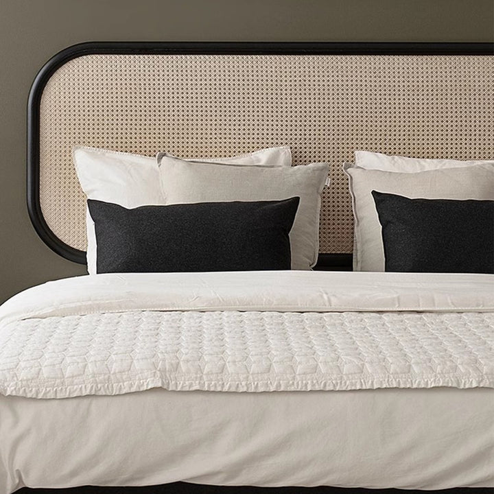 MAS-1950 Masdio Vintage Rattan Bedframe Masdio