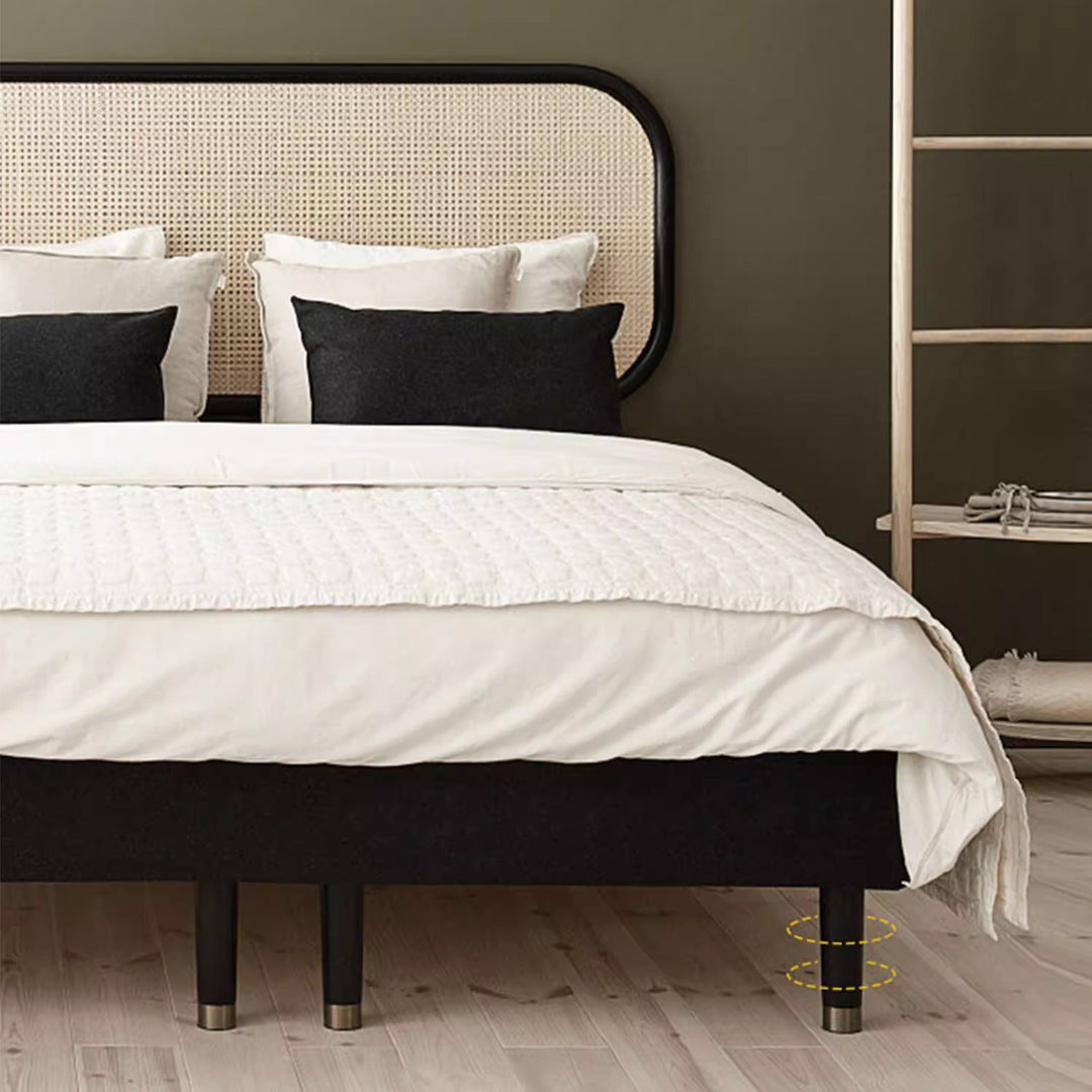 MAS-1950 Masdio Vintage Rattan Bedframe Masdio