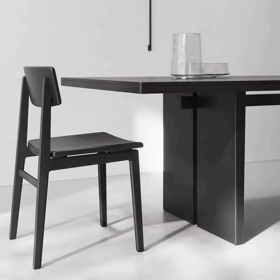 MAS-2702 Masdio Modern Solid Wood Dining Table