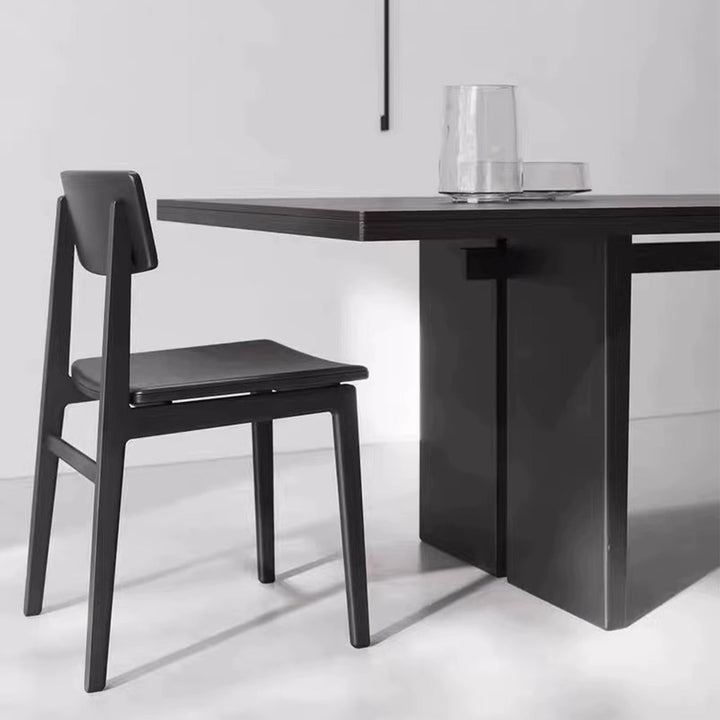 MAS-2702 Masdio Modern Solid Wood Dining Table