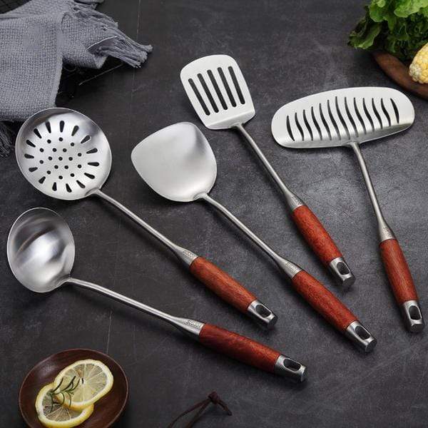 Masdio Osaka Cooking Utensils Present Them