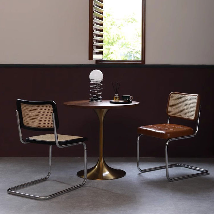 Round Bar Table Present Them