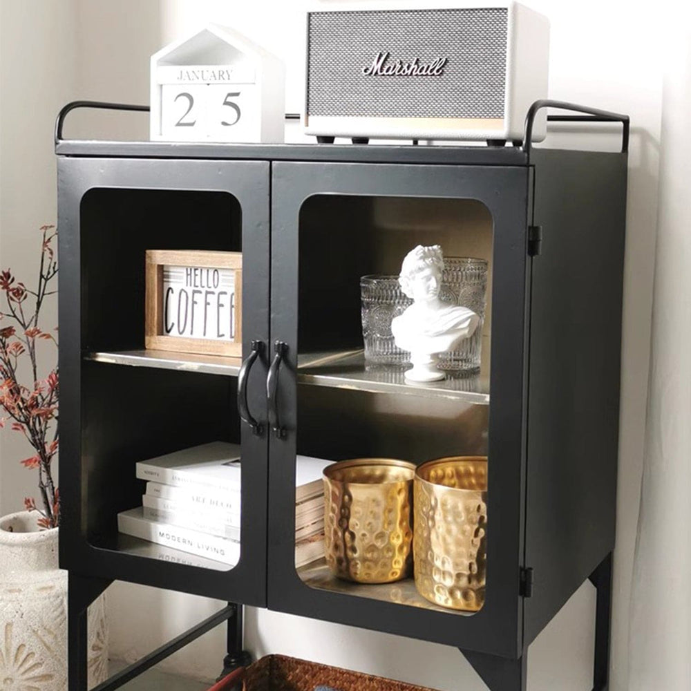 MAS-1316 Masdio Sleek Black Industrial-Style Side Table Masdio