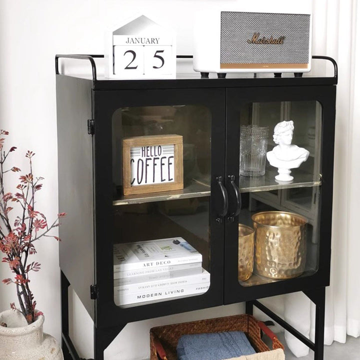 MAS-1316 Masdio Sleek Black Industrial-Style Side Table Masdio