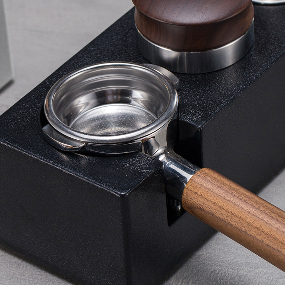 Sleek and Functional Coffee Set Present Them