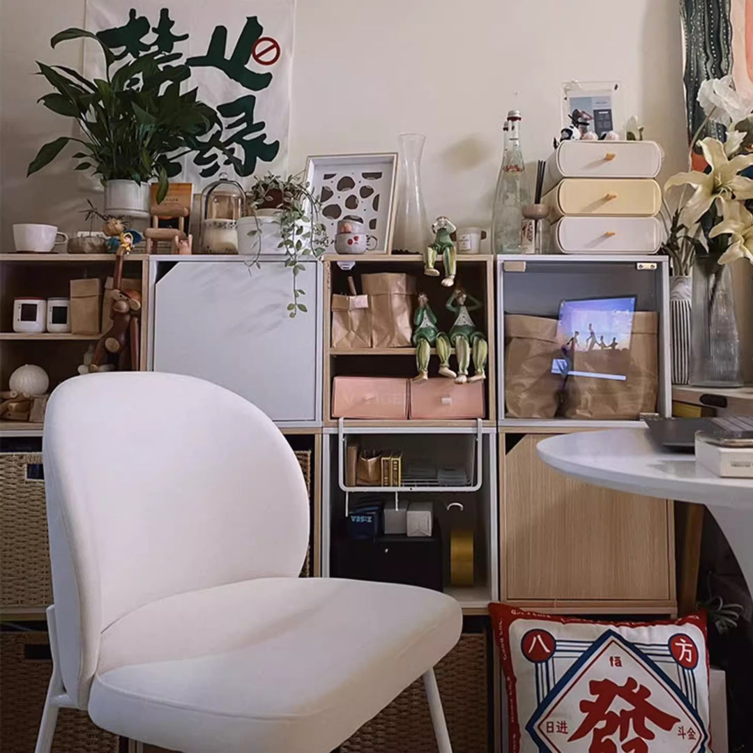 TRAVIS Dining Chair Present Them