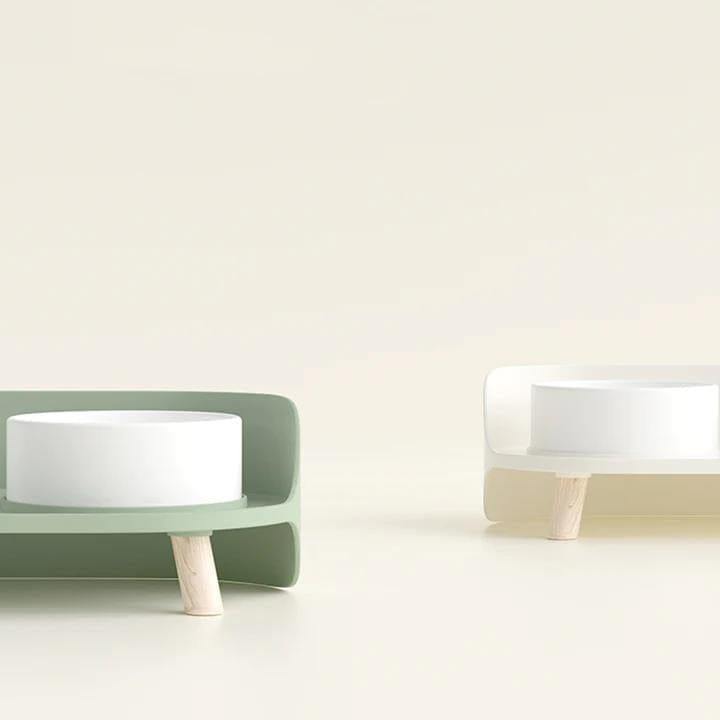Dual Ceramics Pet Bowls Present Them