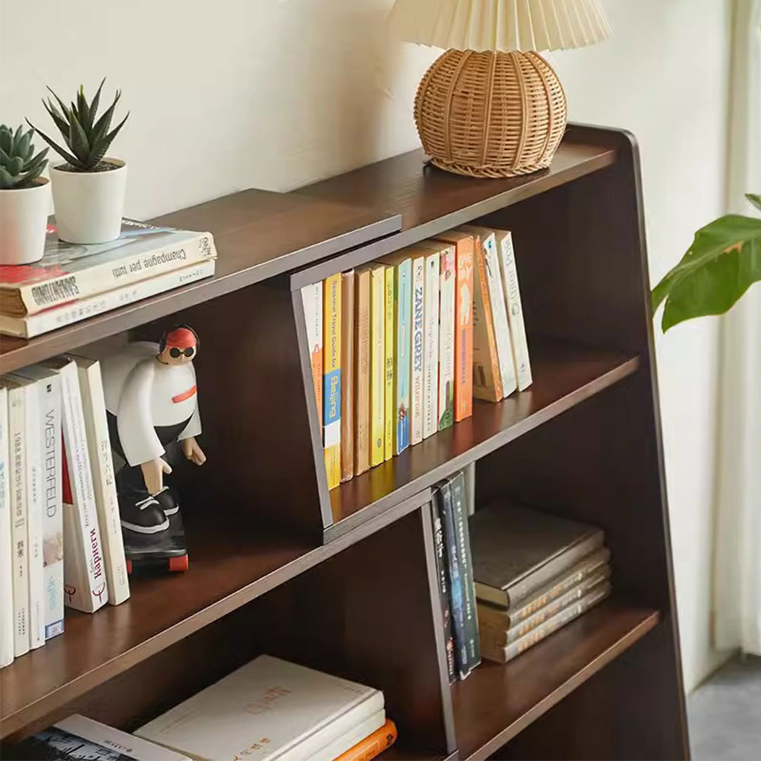 Expandable Wooden Bookshelf