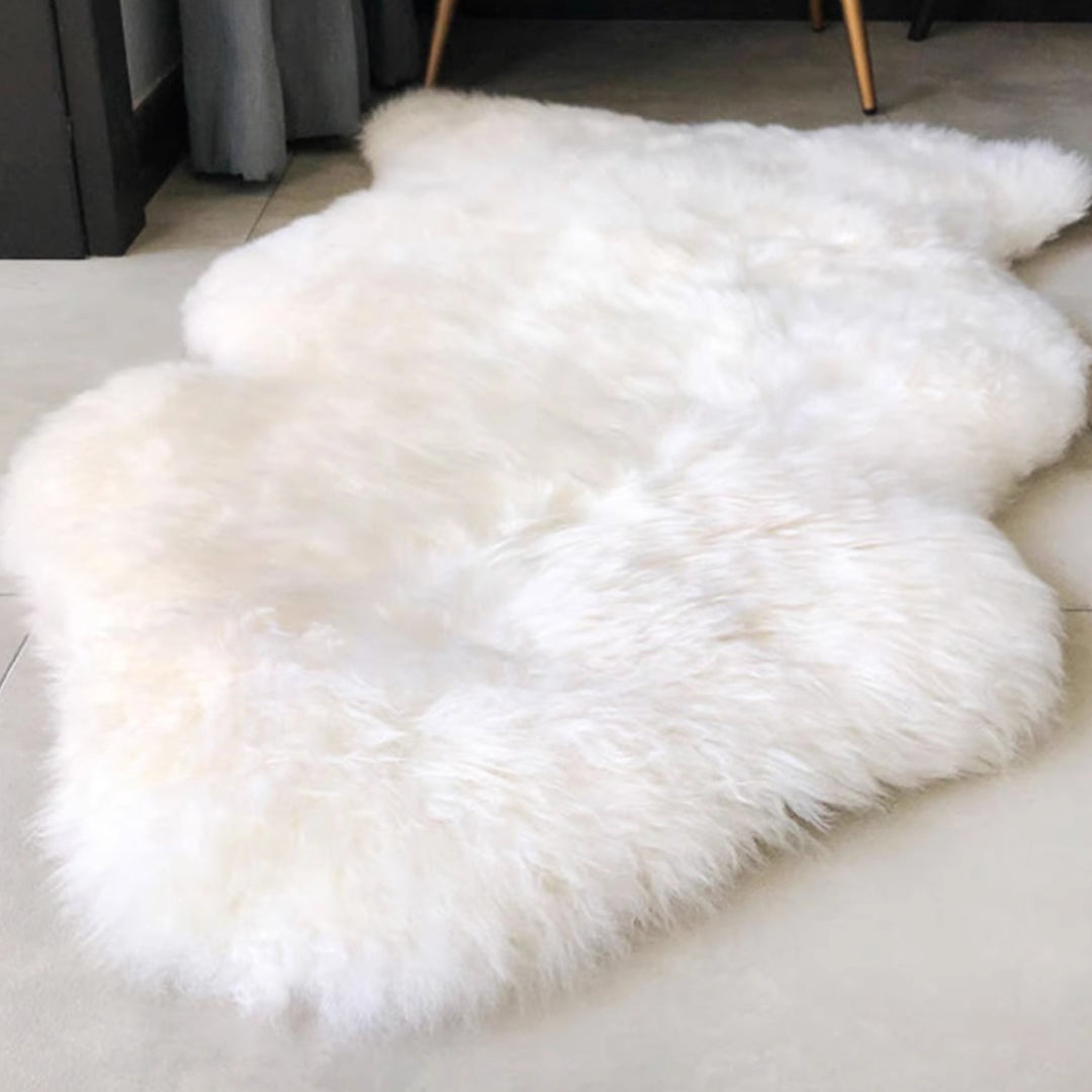 MAS-2398 Masdio White Area Wool High Pile Rug Masdio