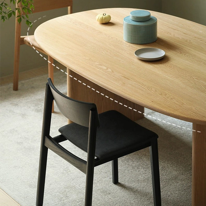 MAS-3284 Masdio Modern Solid Wood Dining Table
