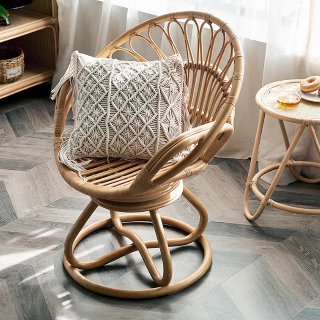 MAS-3338 Masdio Rattan Swivel Chair