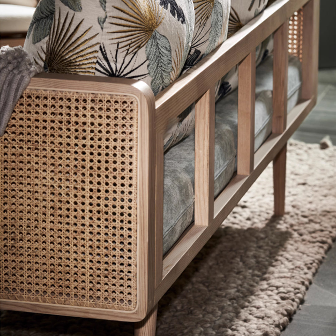 MAS-3338 Masdio Solid Ash Wood Rattan Sofa