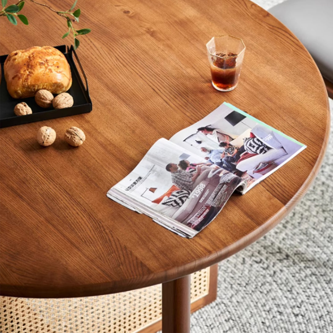 MAS-3356 Masdio Solid Walnut Wood Round Dining Table
