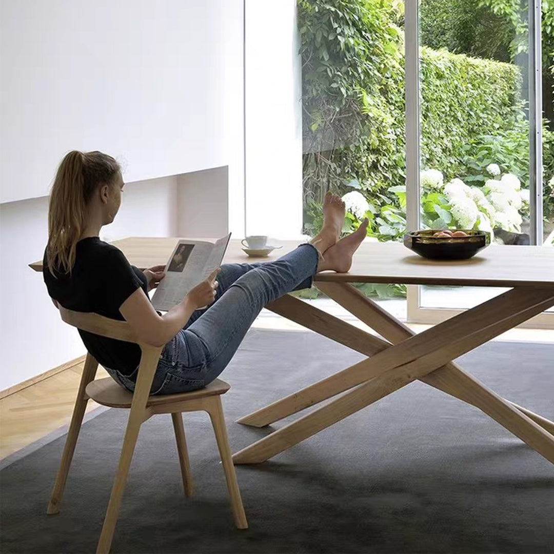 MAS-3827 Masdio Modern Solid Wood Dining Table