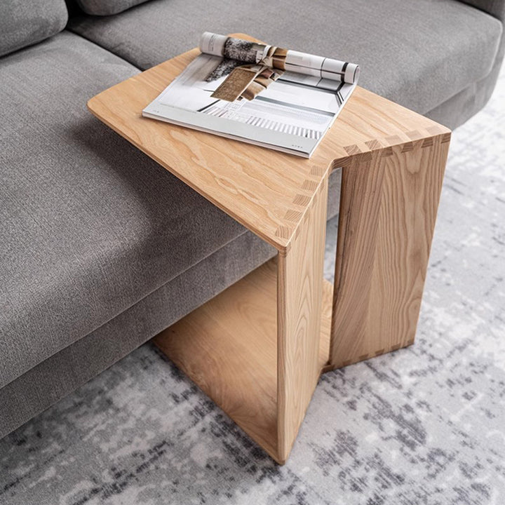 North American Ash Wood End Table Masdio