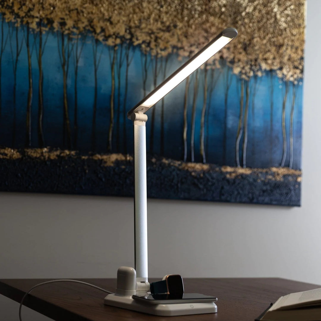 Desk lamp with Wireless Charger