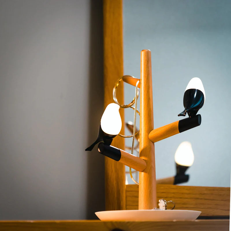 Bird's Lamp with dual wireless charger